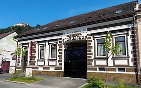 Cetatuia - Ultra-Central Rasnov Stay - Parking And Nature Close To Bran, Dino Parc And More